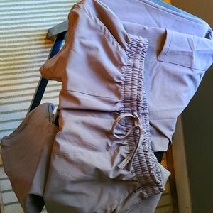 Elastic spandex/ polyester stretch pants.